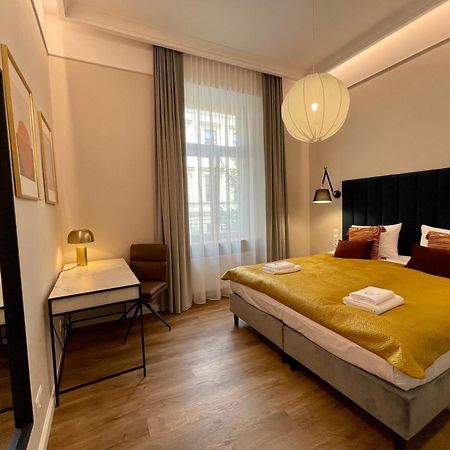 Golden Queen Apartments City Center Krasków Eksteriør bilde